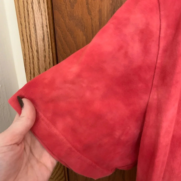 Tailgate Bug’s Bunny Men’s Tie-Dye Graphic Tee - Picture 2 of 6